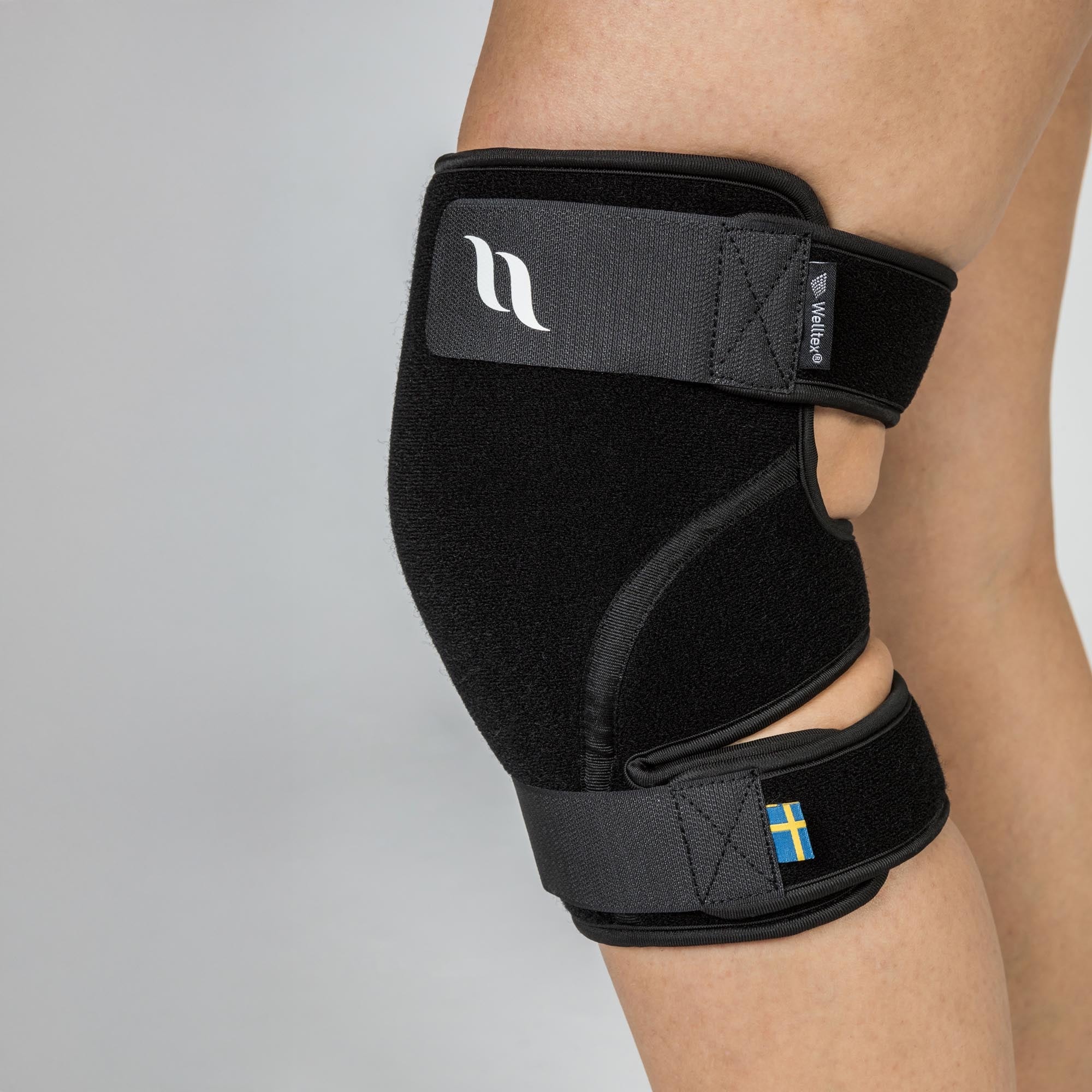 Back on Track STRAPZ Anpassbare Knie-Bandage in der Anwendung