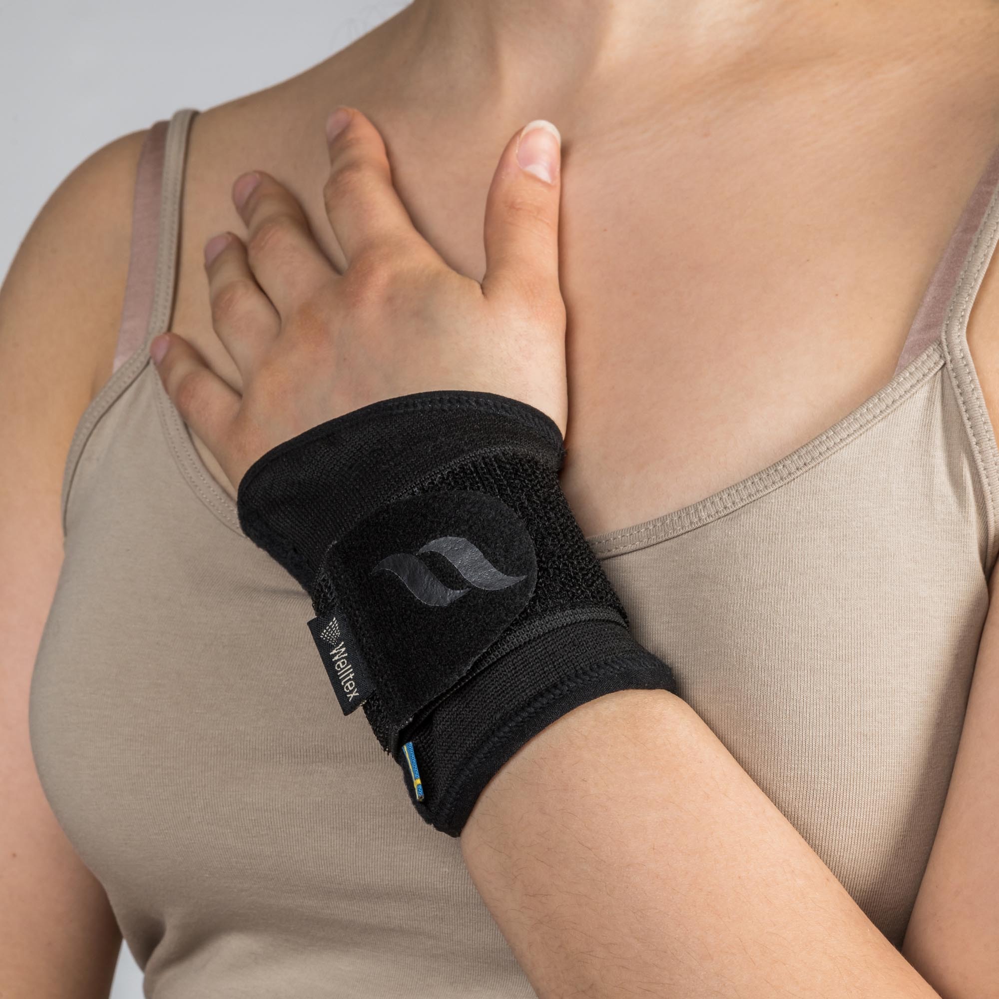 Back on Track STRAPZ Handgelenk-Bandage mit Klettriemen – Produktdetail