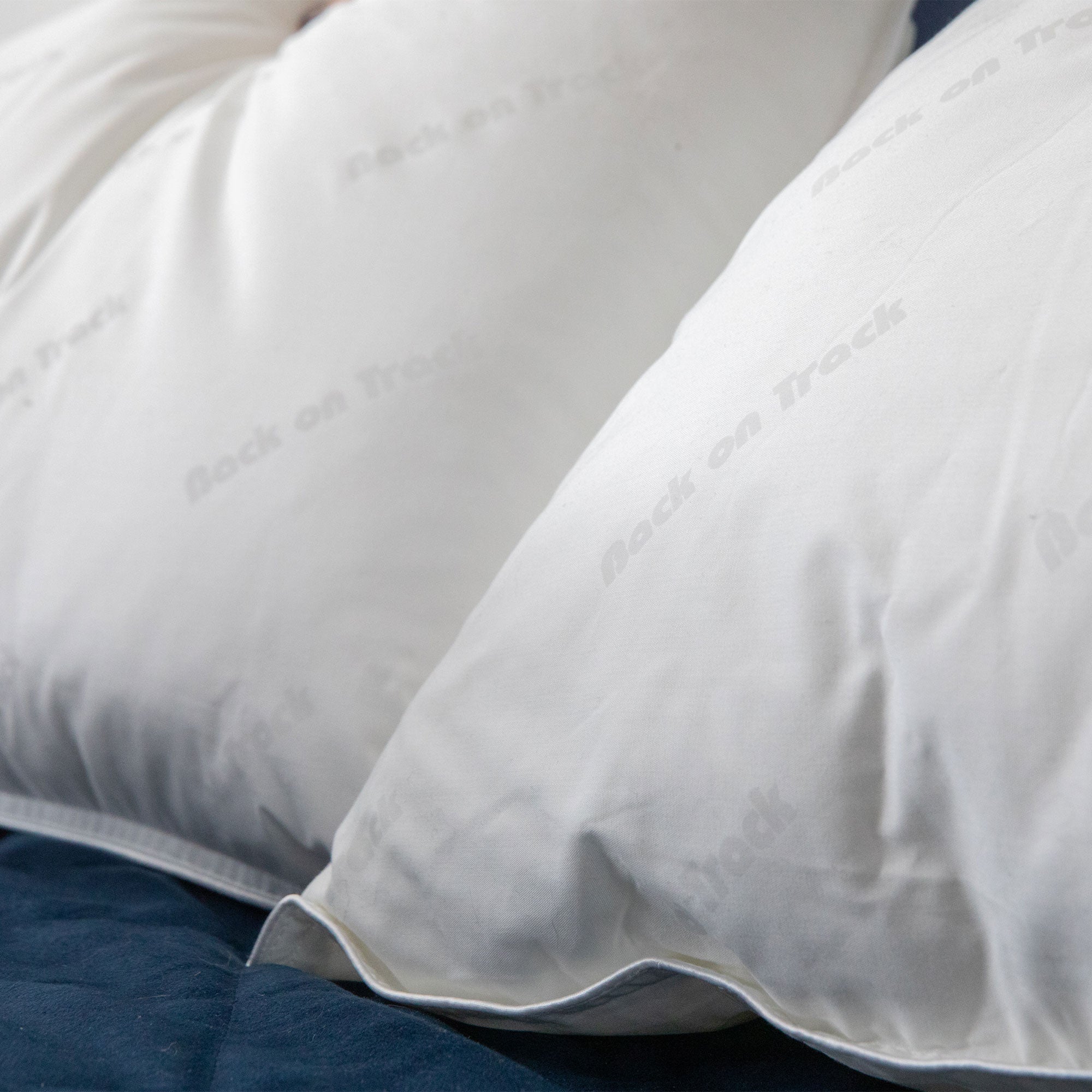 Welltex-Kissen, Detailansicht auf dem Bett