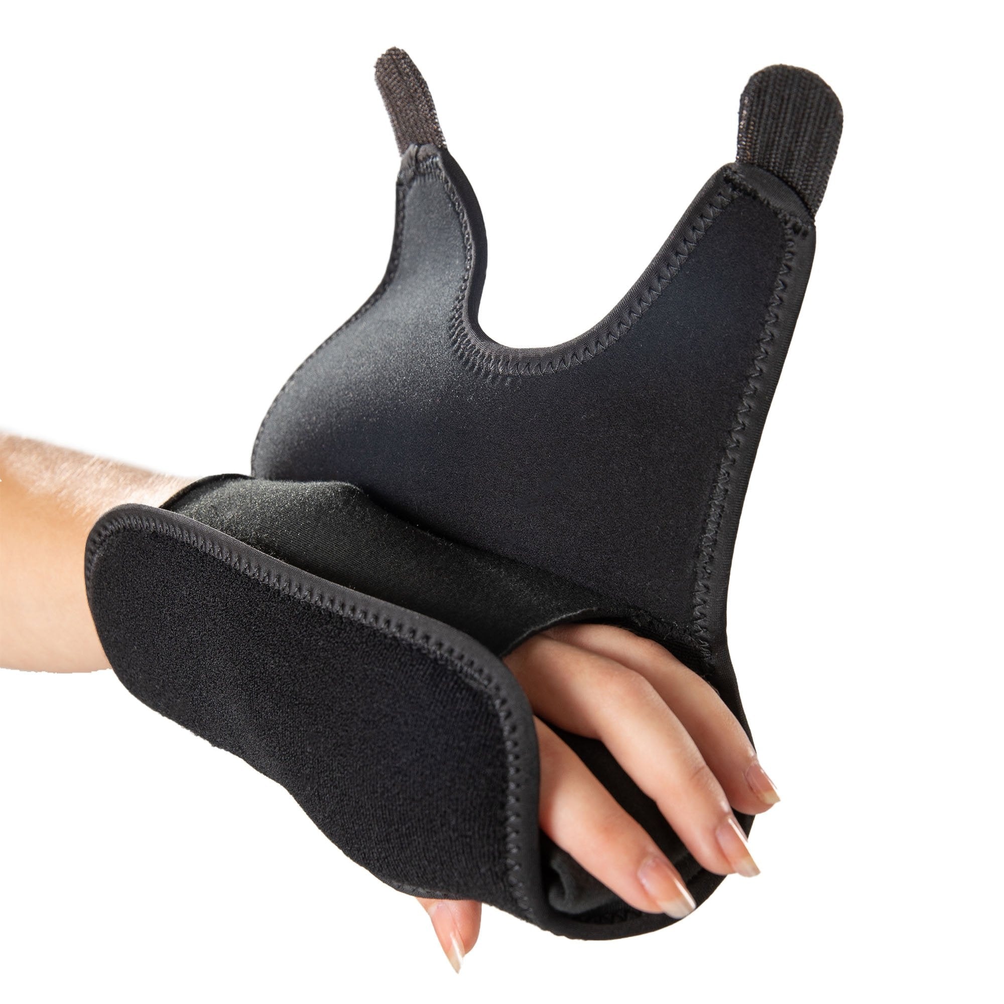 CARPUS II 1319 geöffnet an der Hand